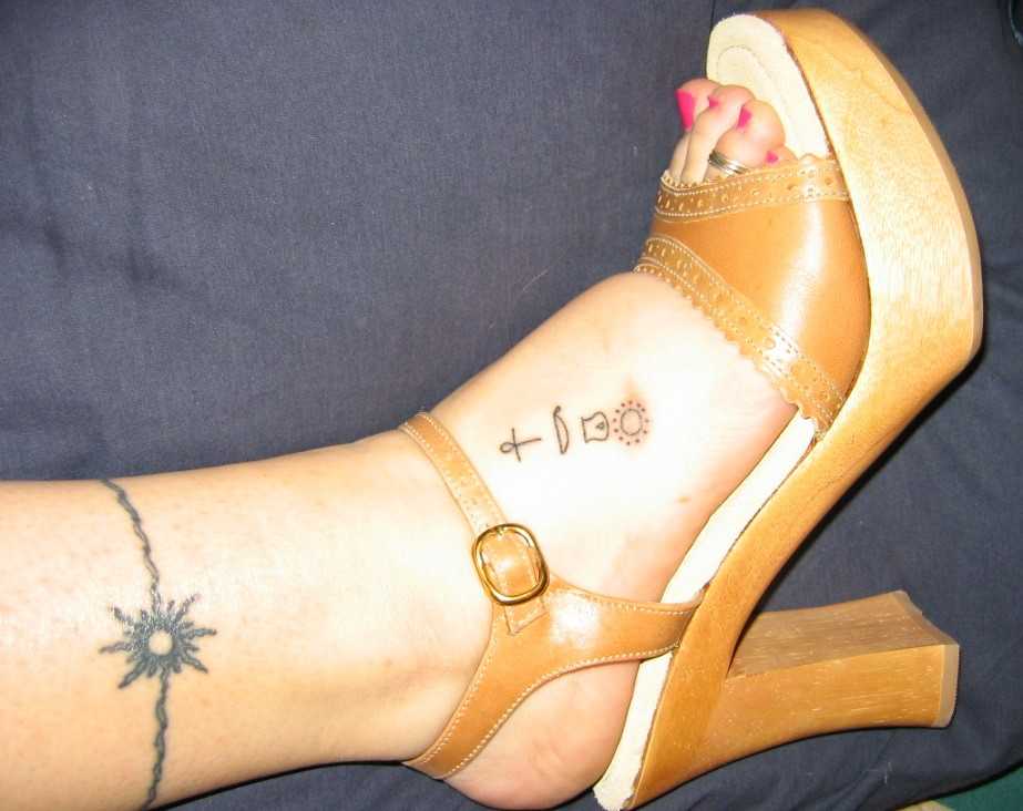 Beautiful ankle tattoo design for women
